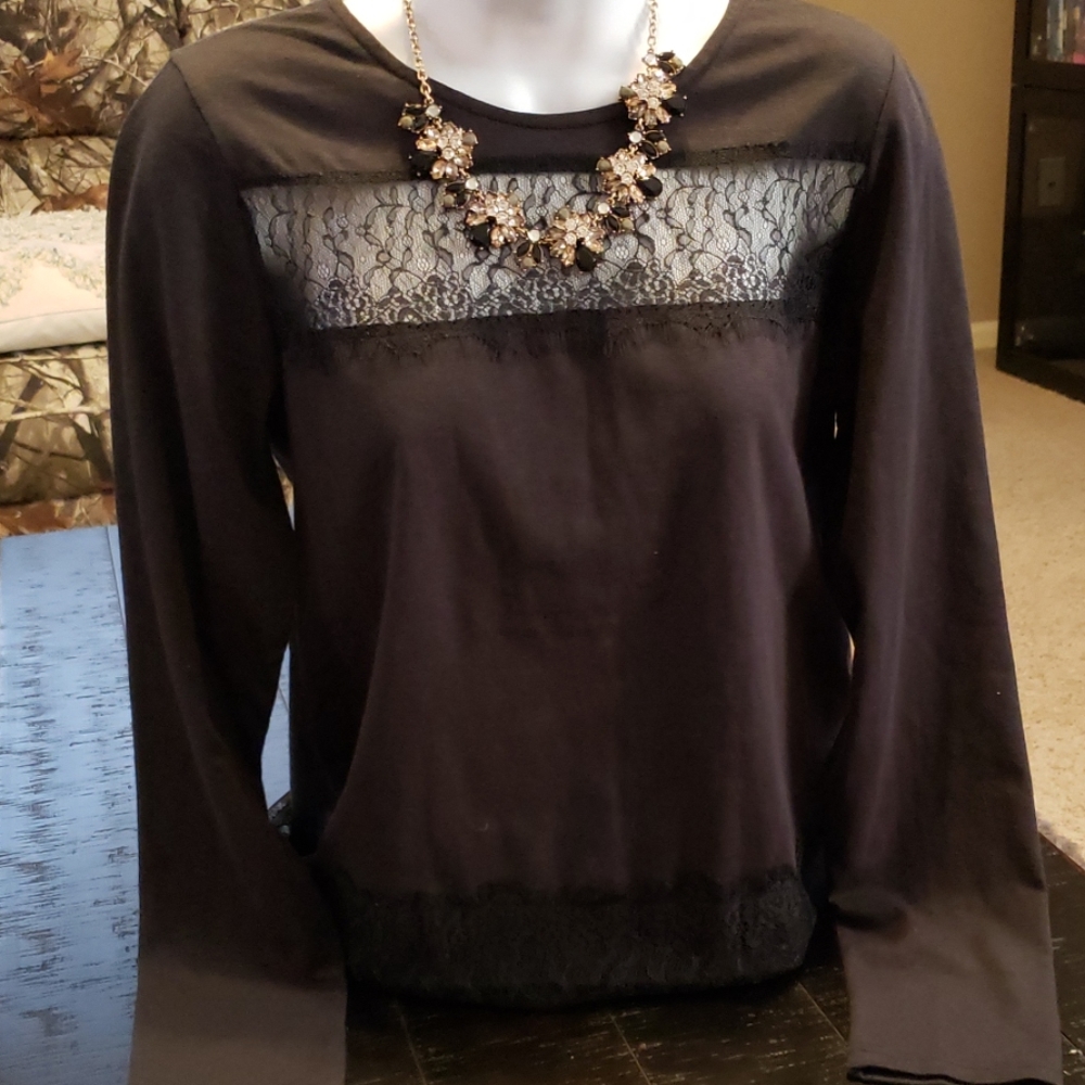 🖤Black Lace Panel Top - Picture 5 of 5